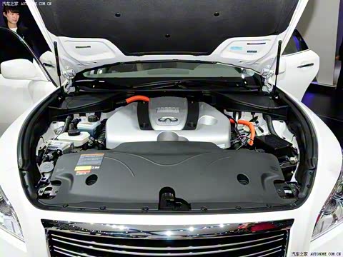 2012�� M35hL ������