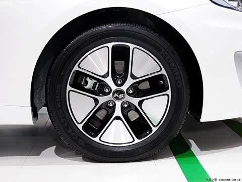 2013�� 2.0L Hybrid