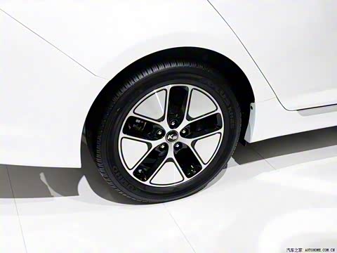 2013�� 2.0L Hybrid