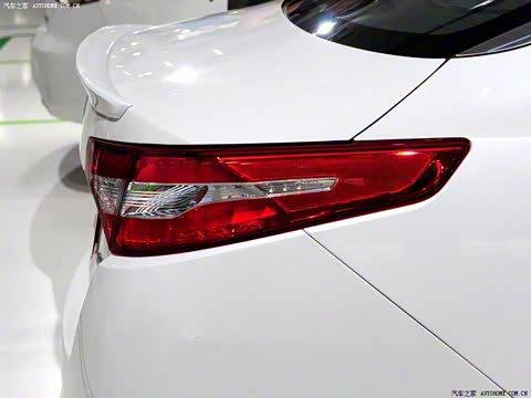 2013�� 2.0L Hybrid