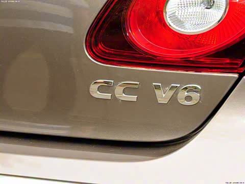 2012�� 3.0FSI V6