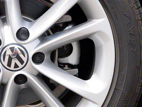 2012�� 3.0FSI V6