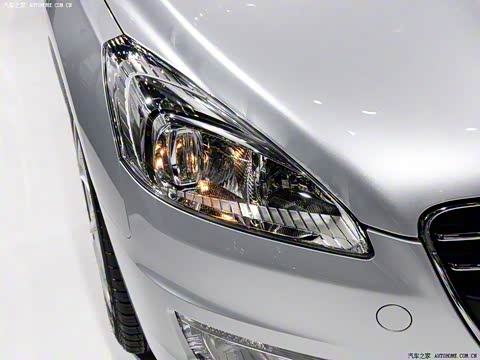 2012�� 2.3L ����������˹��