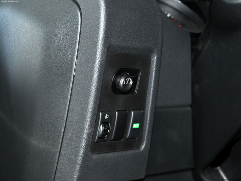2012 2.0XL  CVT 2WD