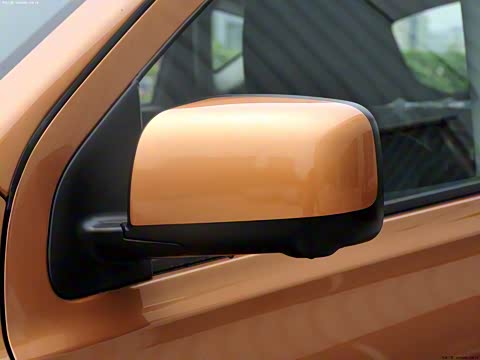 2012�� 2.0XV �� CVT 2WD