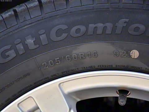 2012�� 1.5L �ֶ�������