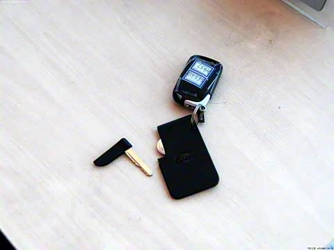 2012�� 2.0L �ֶ������