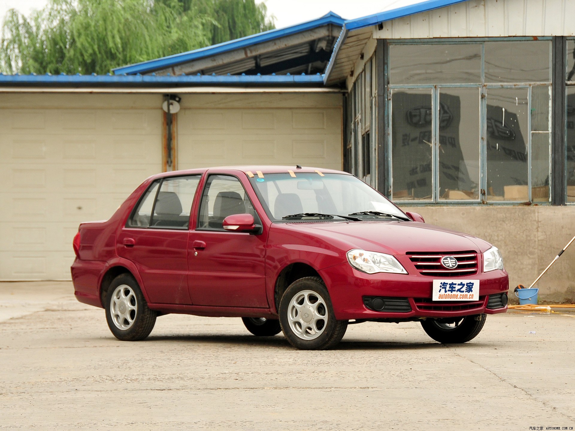 2012款 n3 1.0l 三厢基本型