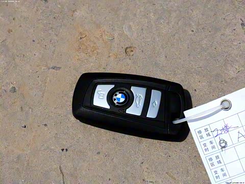 2012�� xDrive20i ������