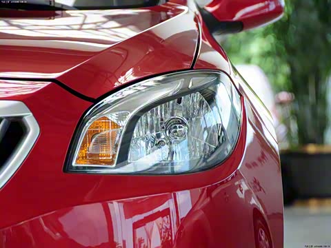 2012�� 1.5L �ֶ�������