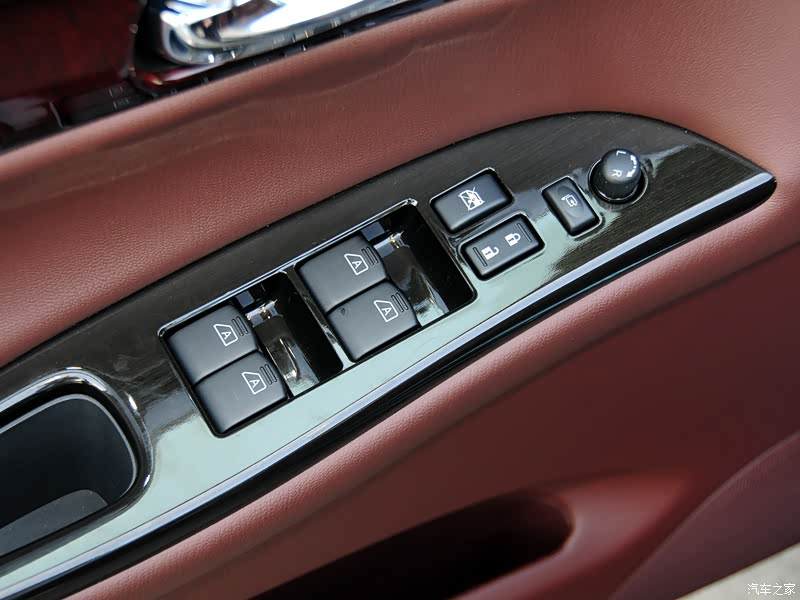 英菲尼迪 英菲尼迪ex 2013款 ex25 四驱尊雅版