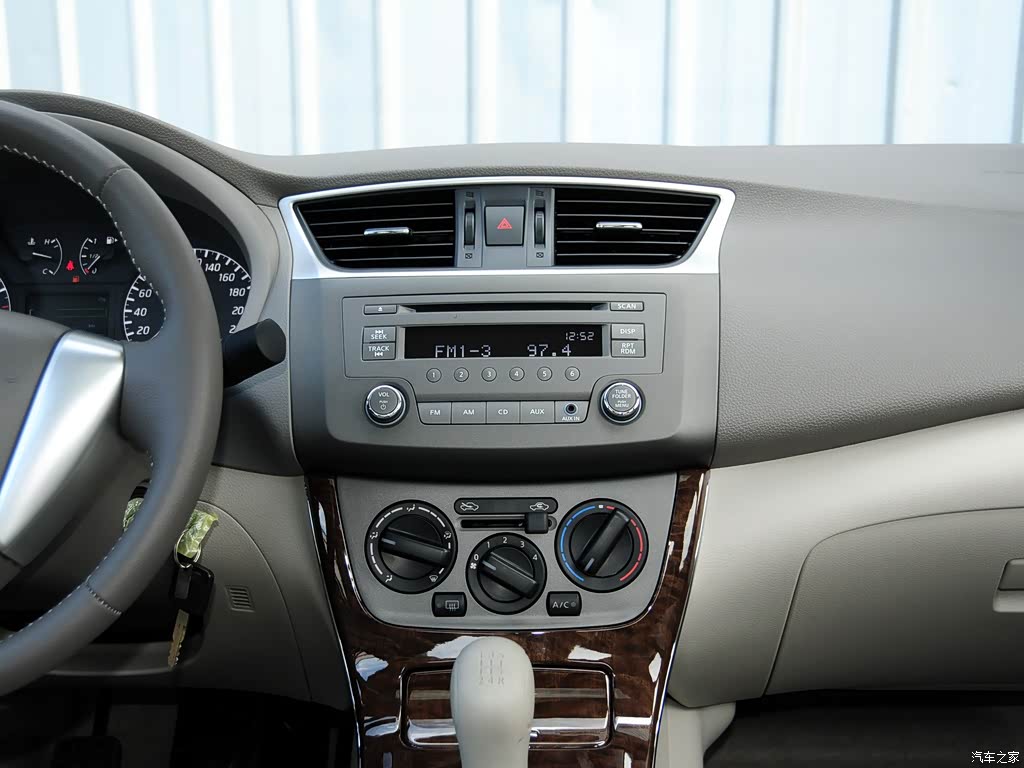 汽车之家|轩逸|2012款 1.6xl 手动豪华版|外观|内饰|高清大图|实拍图