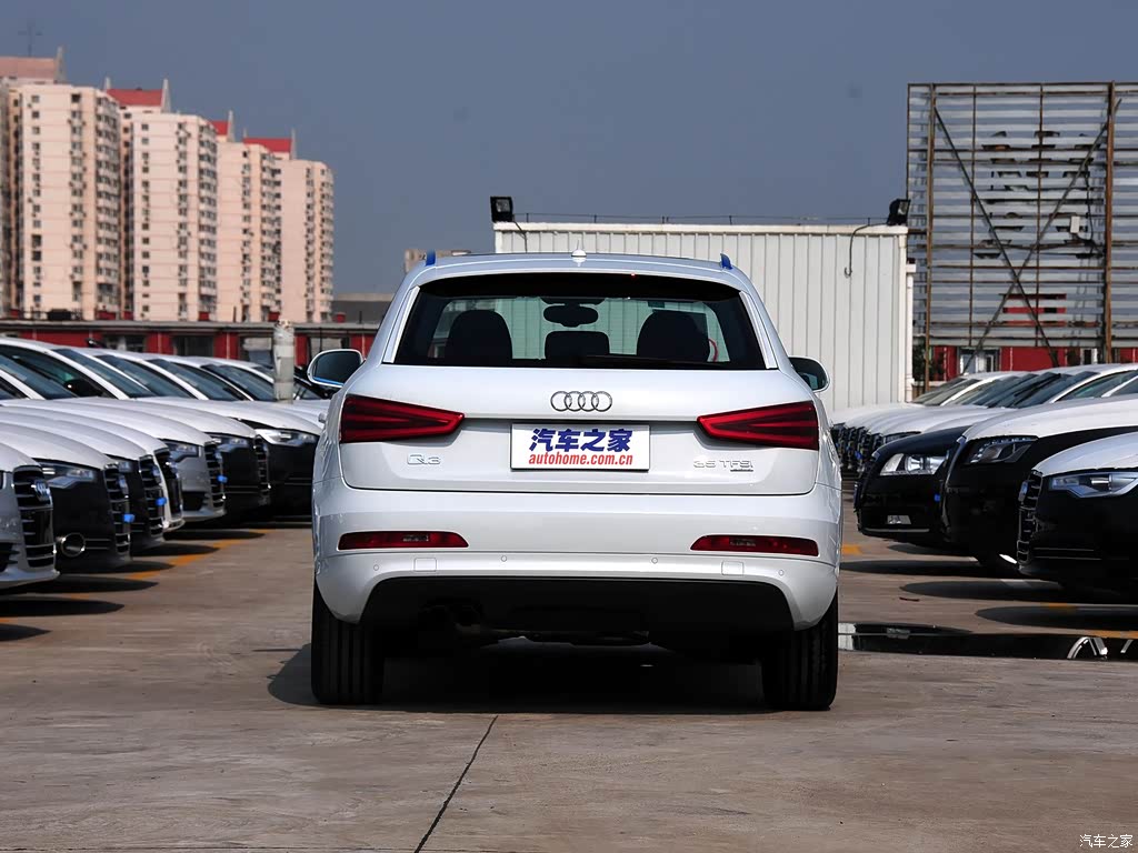 奥迪(进口) 奥迪q3(进口) 2012款 35 tfsi quattro 舒适型