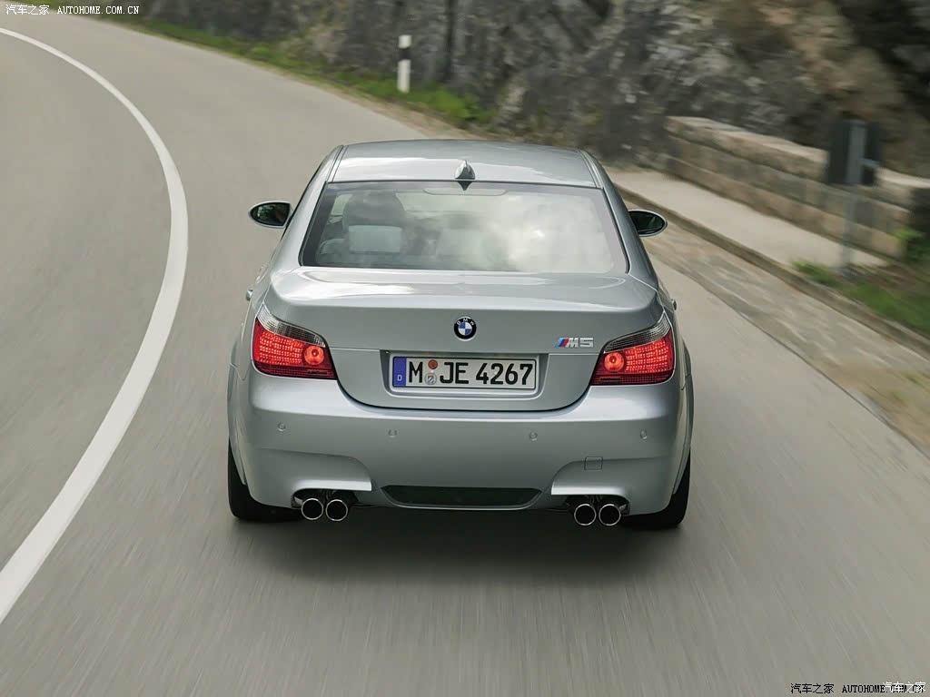 宝马m5 2005款 m5 27610图片_宝马_汽车图库_汽车之家
