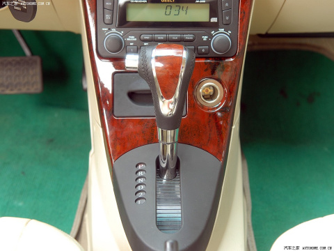 2006款 1.5L 自动标准型