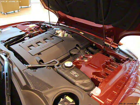 2006�� 4.2L V8˫���ܳ�