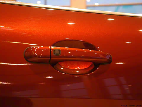 2006�� 4.2L V8˫���ܳ�