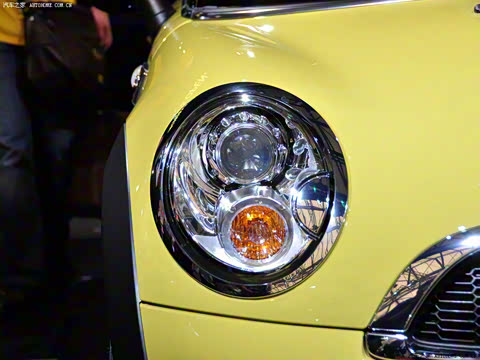 2009�� 1.6T COOPER S CABRIO