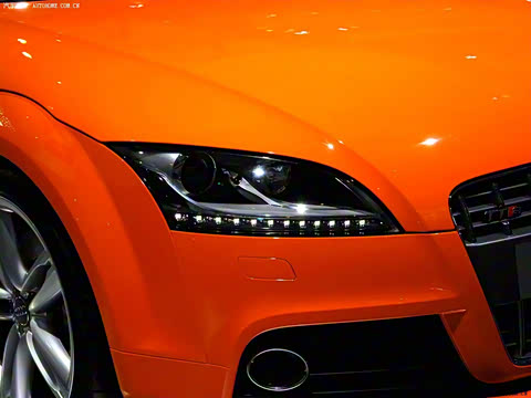 2008�� TTS Roadster 2.0TFSI quattro