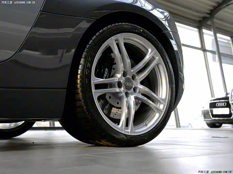 2007�� 4.2 FSI quattro