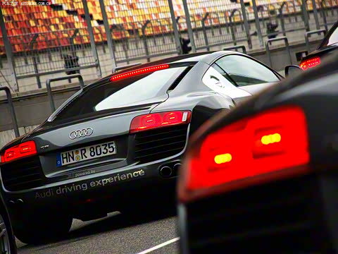 2007�� 4.2 FSI quattro