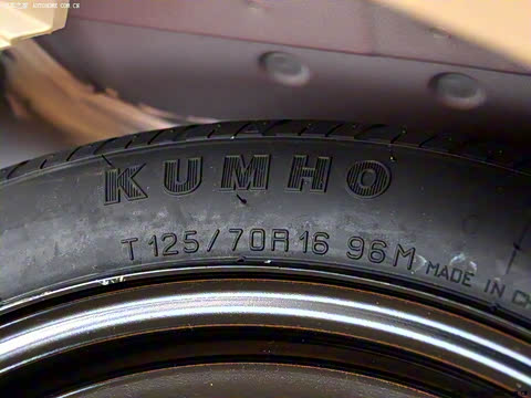 2010�� 1.3L �ֶ����а�