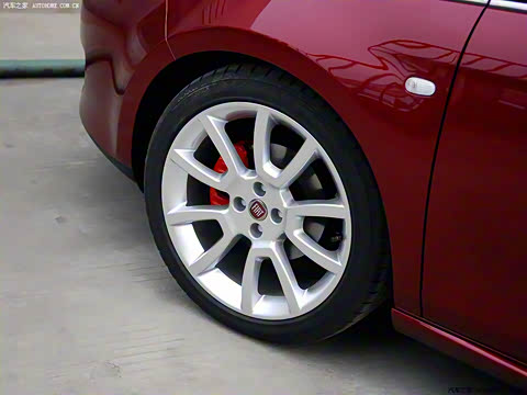 2008�� 1.4T �ֶ��˶���