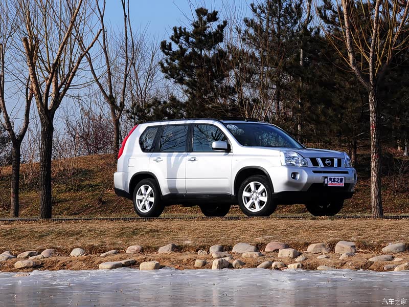 东风日产 奇骏 2008款 2.5l xl mt 4wd