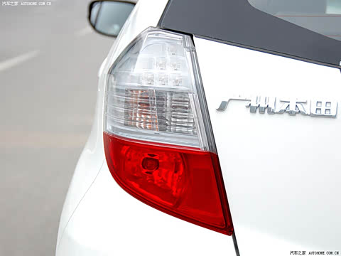 2008�� 1.3L �Զ����ʰ�