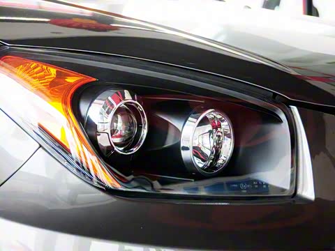 2010�� 1.8L �Զ�5�ű�׼��