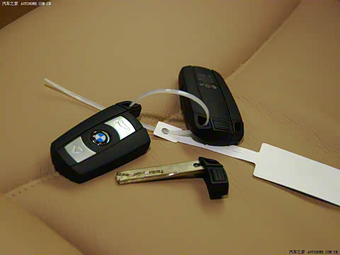 2010�� xDrive28i