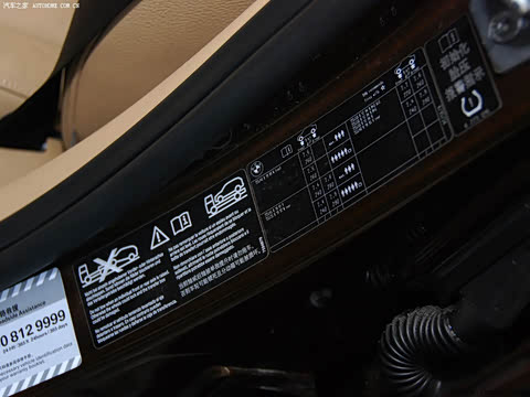 2010�� xDrive28i