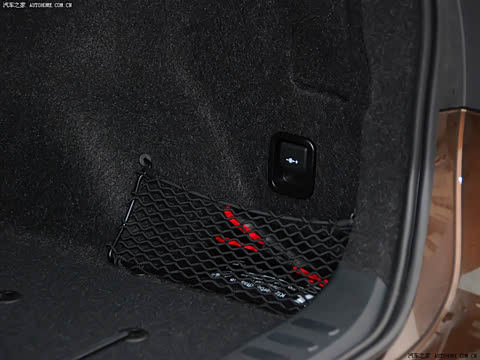 2010�� xDrive28i