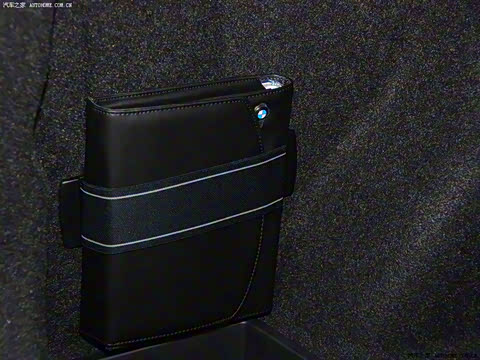 2010�� xDrive28i