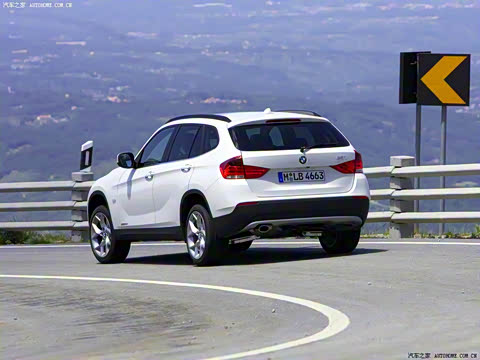 2010�� xDrive28i