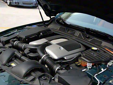 2009�� XF 4.2 SV8��е��ѹ��