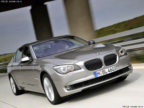 2009�� 750Li������