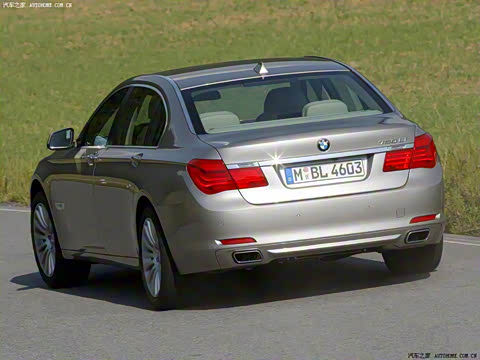 2009�� 750Li������