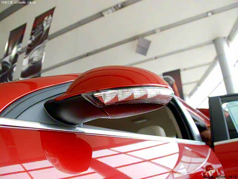 2009�� 2.0L ���ʰ�