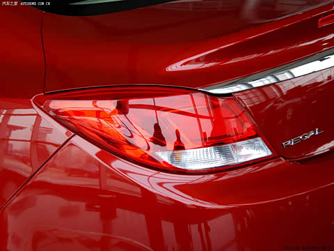 2009�� 2.0L ���ʰ�