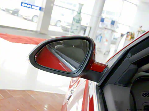 2009�� 2.0L ���ʰ�