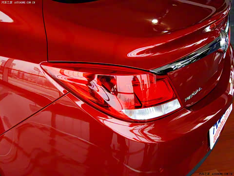 2009�� 2.0L ���ʰ�