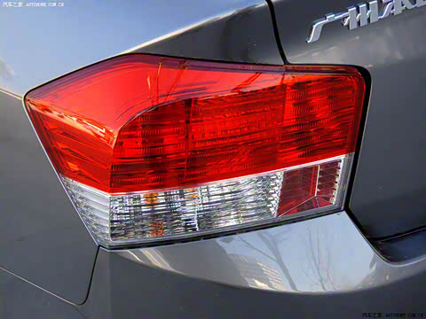 2008�� 1.5L �ֶ���Ӣ��