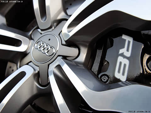 2010�� 5.2 FSI quattro