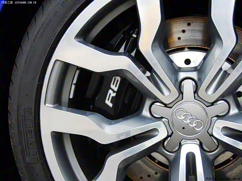 2010�� 5.2 FSI quattro