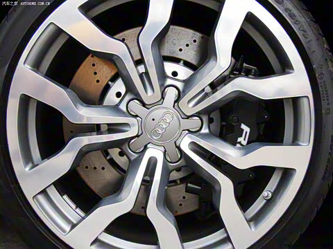 2010�� 5.2 FSI quattro