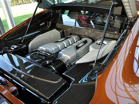 2010�� 5.2 FSI quattro