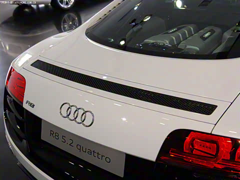 2010�� 5.2 FSI quattro