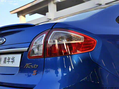 2009�� ���� 1.5L �ֶ��˶���