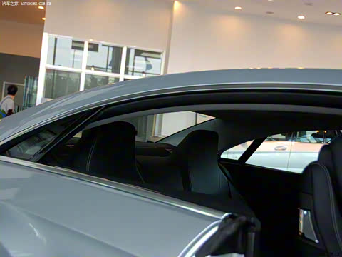 2009�� E 350 Coupe